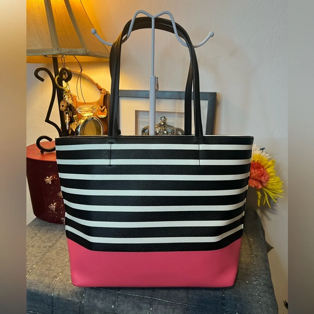 Kate Spade Tote - Blk/White/Hot Pink (Multi Color) EUC